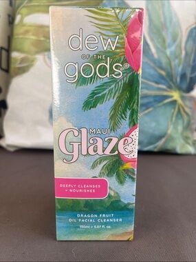 Dew of the Gods - Maui Glaze Dragon Fruit Oil Facial Cleanser